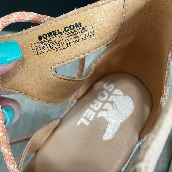 Sorel Cameron Flatform Lace Wedge Sandal Size 7 Beige - Picture 8 of 15